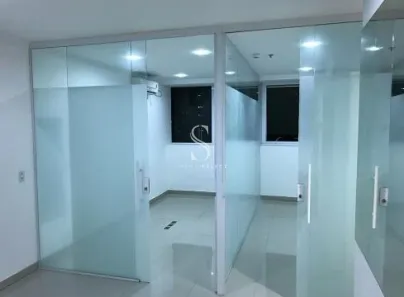 Sala Comercial à venda, 44m² no Jardim Caboré, São Paulo