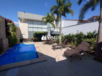 Casa com 4 Quartos à venda, 350m² no Cidade Jardim, Uberlândia