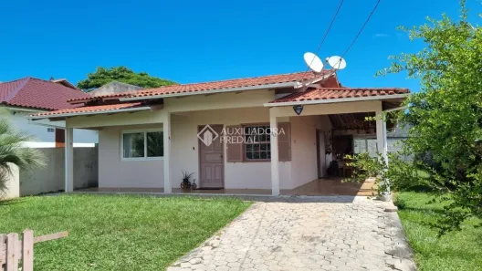 Casa com 3 Quartos à venda, 160m² no Ingleses do Rio Vermelho, Florianópolis