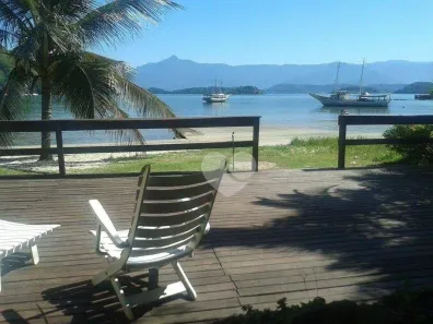 Casa com 3 Quartos à venda, 738m² no Retiro (Cunhambebe), Angra dos Reis