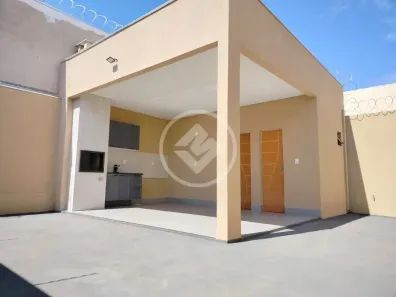 Casa com 3 Quartos à venda, 145m² no Laranjeiras, Uberlândia