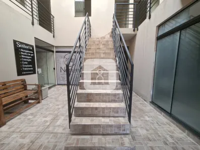 Sala Comercial para alugar, 25m² no Saraiva, Uberlândia