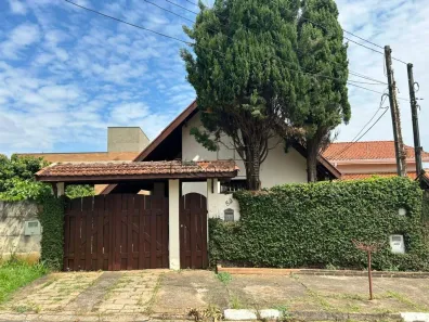 Sobrado com 2 Quartos à venda, 251m² no Joaquim Egídio, Campinas