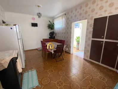 Sobrado com 3 Quartos à venda, 240m² no Vila Augusta, Sorocaba