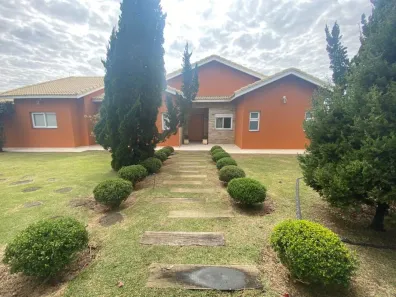 Casa de Condomínio com 3 Quartos à venda, 200m² no , Pardinho