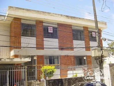Casa com 8 Quartos para alugar, 200m² no Floresta, Belo Horizonte