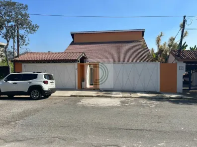 Sobrado com 3 Quartos à venda, 262m² no Adalgisa, Osasco