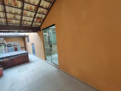 Casa de Condomínio com 3 Quartos à venda, 135m² no Granja dos Cavaleiros, Macaé