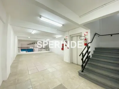 Sala Comercial para alugar, 1200m² no Centro Histórico, Porto Alegre