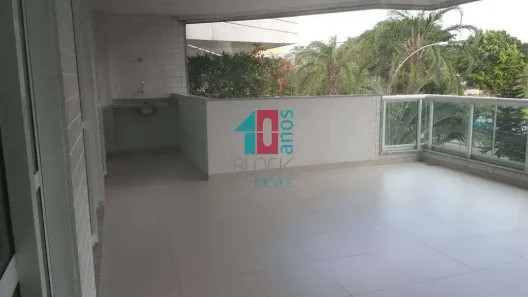 Apartamento com 3 Quartos para alugar, 105m² no Recreio dos Bandeirantes, Rio de Janeiro