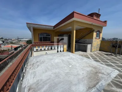 Imóvel Comercial com 3 Quartos para alugar, 110m² no Taboão, Diadema