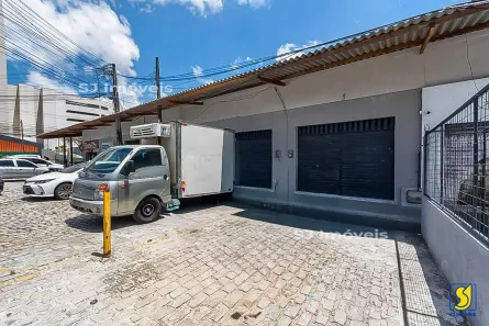 Ponto Comercial para alugar, 42m² no Messejana, Fortaleza