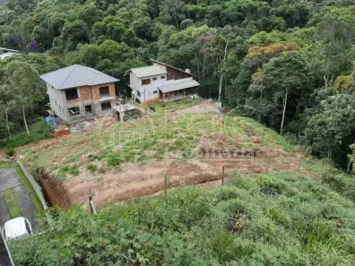 Lote/Terreno à venda, 840m² no Vargem Grande, Teresópolis