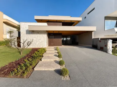 Casa de Condomínio com 4 Quartos à venda, 336m² no Jardins Itália, Goiânia