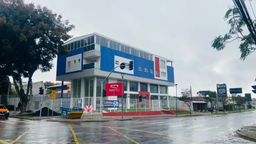 Ponto Comercial para alugar, 300m² no Jardim Social, Curitiba