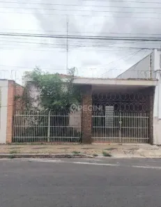 Casa com 2 Quartos à venda, 201m² no Zona Central, Rio Claro