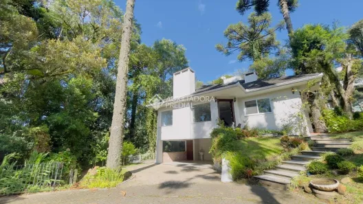 Casa de Condomínio com 3 Quartos à venda, 208m² no Centro, Canela