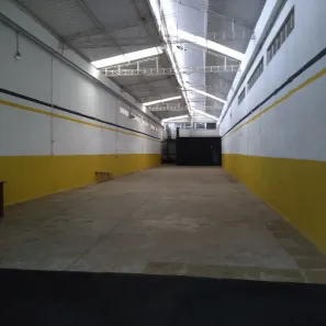 Galpão/Depósito/Armazém com 2 Quartos para alugar, 414m² no Vila Hamburguesa, São Paulo