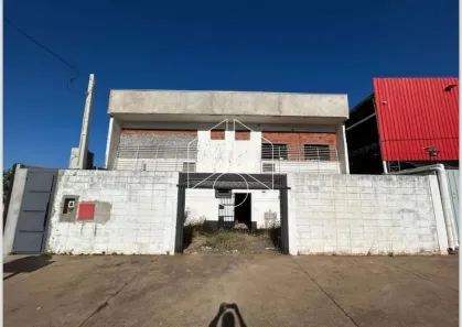 Sala Comercial para alugar, 344m² no Jardim Maria Izabel, Marília
