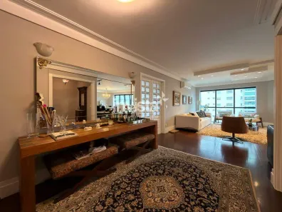 Apartamento com 4 Quartos à venda, 318m² no Gonzaga, Santos