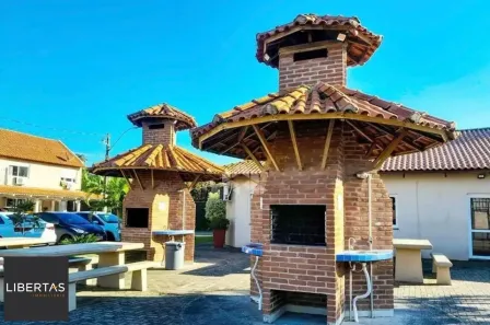 Casa de Condomínio com 2 Quartos à venda, 66m² no Passo da Areia, Porto Alegre