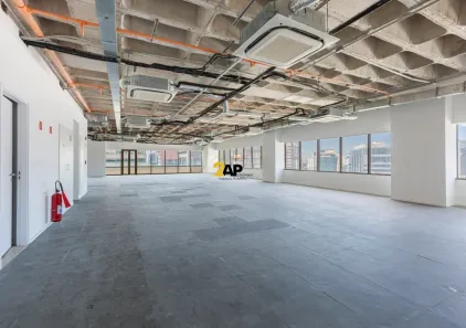 Sala Comercial para alugar, 674m² no Vila Olímpia, São Paulo