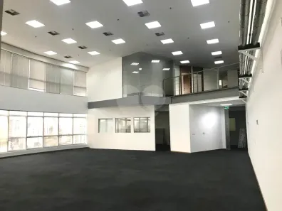 Sala Comercial para alugar, 834m² no Cidade Monções, São Paulo