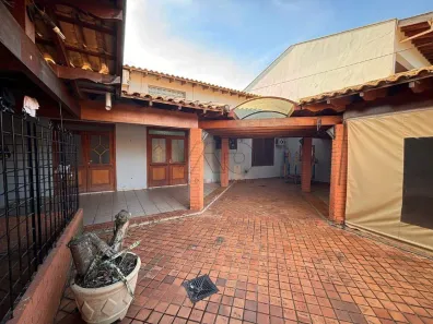 Casa de Condomínio com 2 Quartos à venda, 229m² no Dois Córregos, Piracicaba