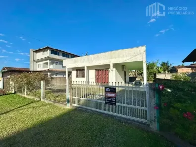 Casa com 2 Quartos à venda, 126m² no Centro, Balneário Barra do Sul