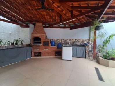 Casa com 3 Quartos à venda, 189m² no Loteamento Chácaras Nazareth II, Piracicaba