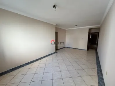Apartamento com 3 Quartos para alugar, 70m² no Santa Mônica, Uberlândia