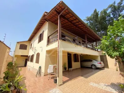 Casa com 6 Quartos à venda, 297m² no Alípio de Melo, Belo Horizonte