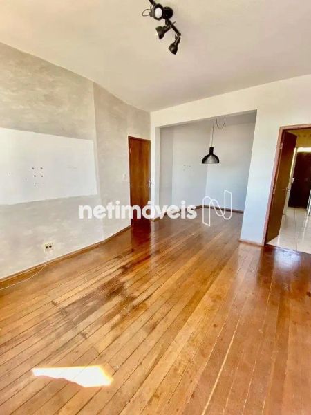 Apartamento com 2 quartos — Barroca, Belo Horizonte