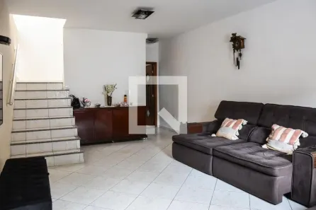 Casa com 3 Quartos à venda, 230m² no Vila Ipojuca, São Paulo
