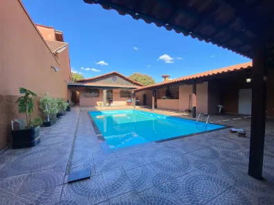 Casa com 4 Quartos à venda, 331m² no São João Batista (Venda Nova), Belo Horizonte