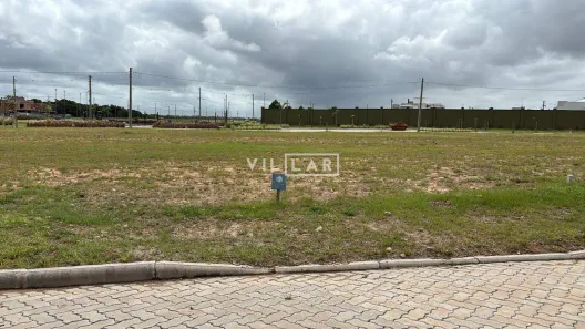 Lote/Terreno à venda, 303m² no Laranjal, Pelotas