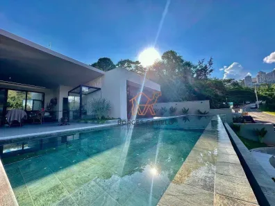 Casa de Condomínio com 4 Quartos à venda, 380m² no Vila Castela, Nova Lima