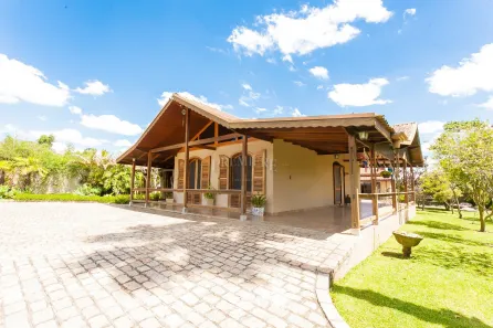 Fazenda/Sítio com 3 Quartos para alugar, 300m² no São Domingos, São José dos Pinhais