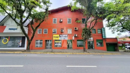Ponto Comercial para alugar, 314m² no Centro, Joinville