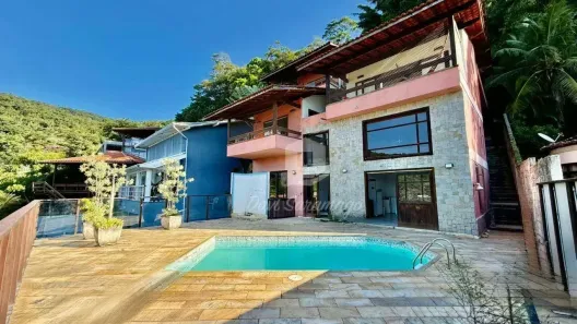 Casa de Condomínio com 4 Quartos à venda, 570m² no Engenho do Mato, Niterói