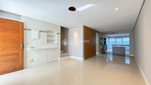 Casa de Condomínio com 3 Quartos à venda, 211m² no Tristeza, Porto Alegre
