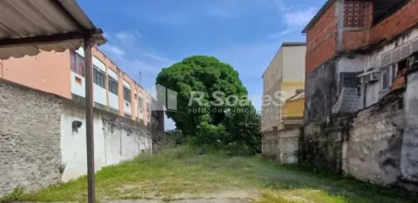 Galpão/Depósito/Armazém para venda ou aluguel, 500m² no Oswaldo Cruz, Rio de Janeiro