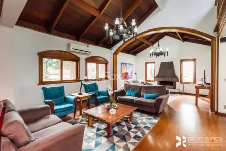 Casa com 3 Quartos à venda, 292m² no Ipanema, Porto Alegre