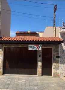 Casa com 3 Quartos à venda, 225m² no Parque Primavera, Cachoeira Paulista
