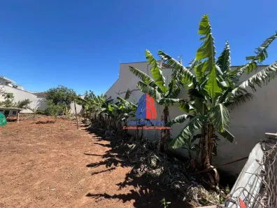 Lote/Terreno à venda, 300m² no Parque Universitário, Americana