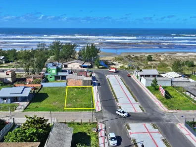 Lote/Terreno à venda, 300m² no Jardim Ultramar, Balneário Gaivota