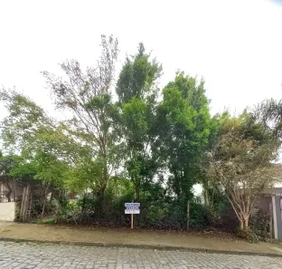 Lote/Terreno à venda, 360m² no Santa Lúcia, Caxias do Sul
