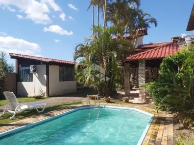 Casa com 6 Quartos à venda, 300m² no Campeche, Florianópolis