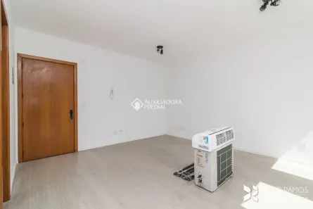 Sala Comercial para alugar, 29m² no Cristal, Porto Alegre
