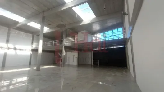 Ponto Comercial para alugar, 1000m² no Santo Amaro, São Paulo